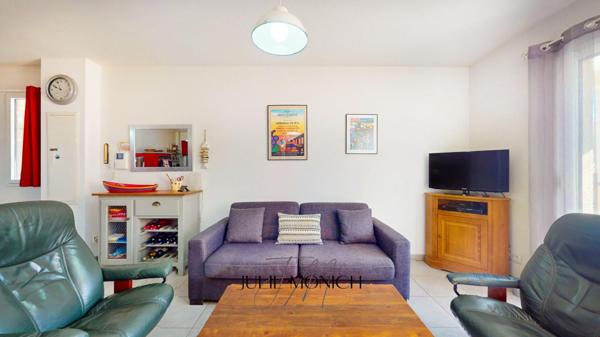 APPARTEMENT T2 AVEC TERRASSE ET GARAGE