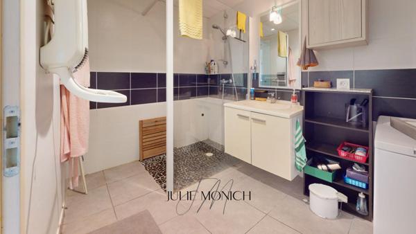 APPARTEMENT T2 AVEC TERRASSE ET GARAGE