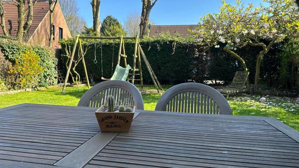 Maison familiale avec jardin exposé sud-ouest dans lotissement privé à Mouvaux