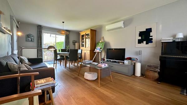 Maison familiale avec jardin exposé sud-ouest dans lotissement privé à Mouvaux