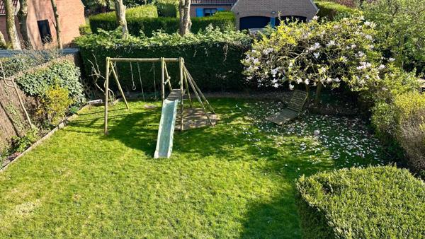 Maison familiale avec jardin exposé sud-ouest dans lotissement privé à Mouvaux