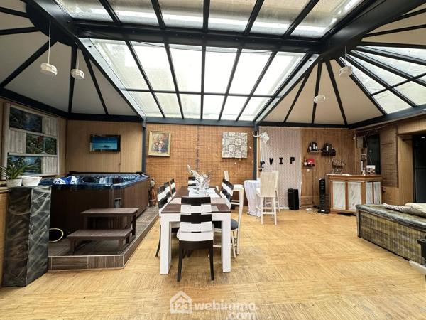 Maison 196 m² à Crécy-sur-Serre 02270