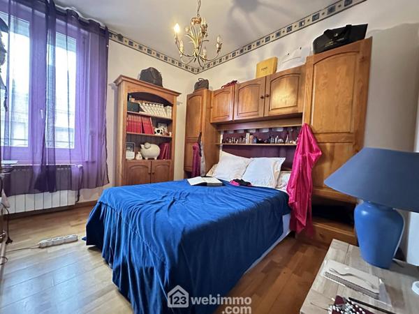 Maison 196 m² à Crécy-sur-Serre 02270