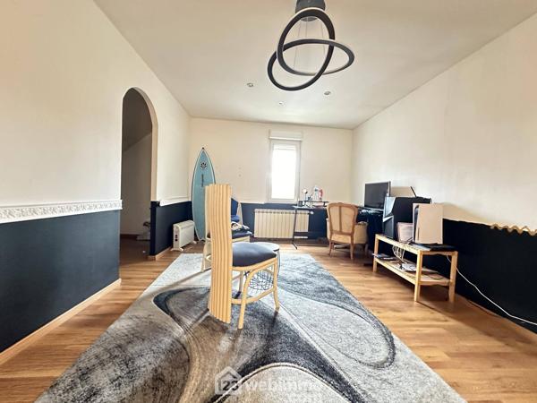 Maison 196 m² à Crécy-sur-Serre 02270
