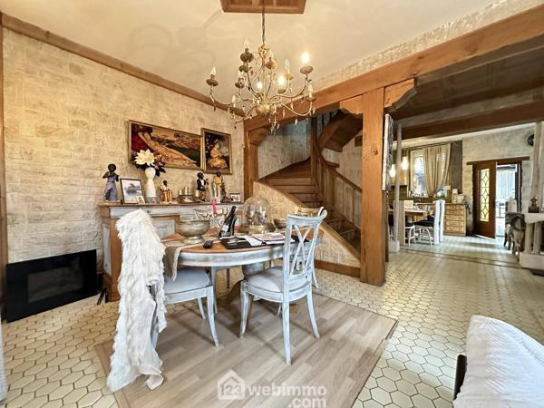 Maison 196 m² à Crécy-sur-Serre 02270
