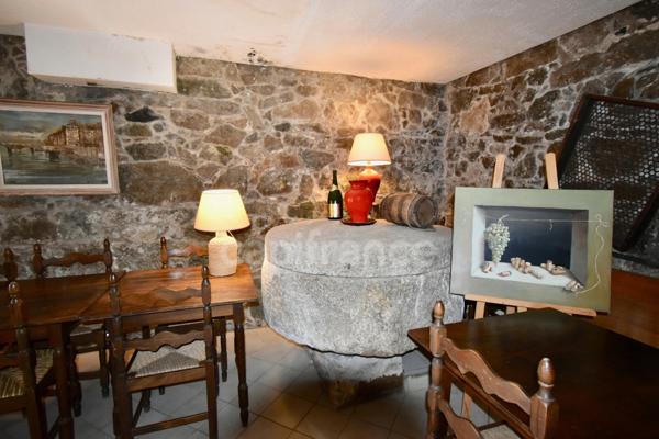 EVISA (Corse) : batiment de 461m fort potentiel de developpement