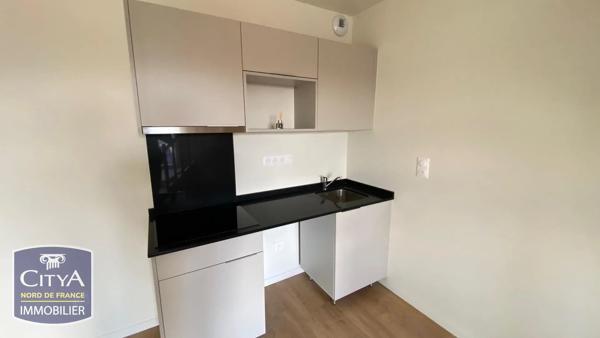 Appartement à louer 2 pièces 41.18m² Douai (59500)