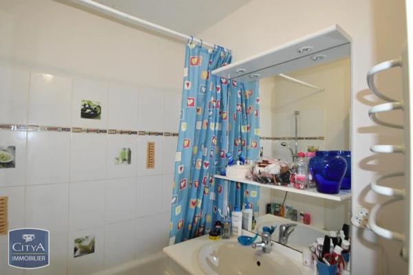Appartement à vendre 4 pièces 66.7m² Estillac (47310)