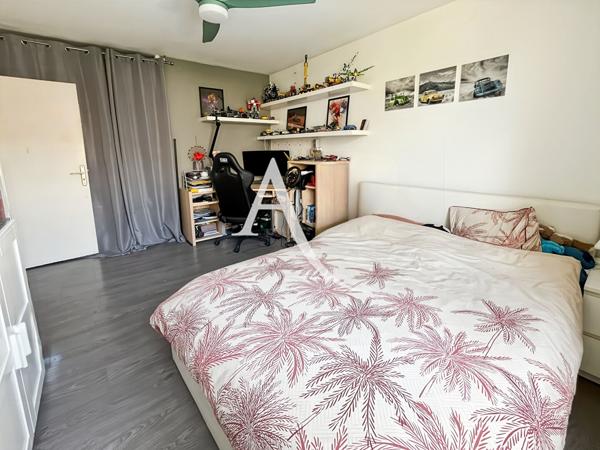 A Vendre Maison de type 4 d'environ 100 m2 avec garage et jardin à Allauch 13190