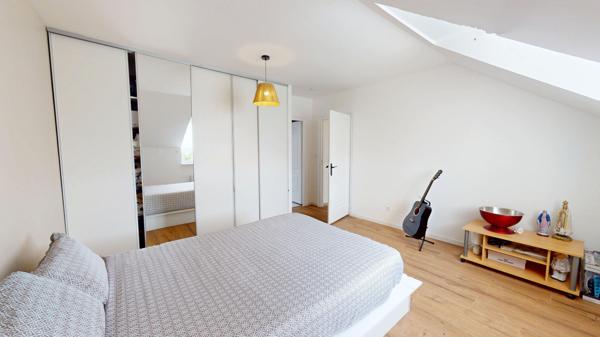 Longère Sermoise Sur Loire 8 pièce(s) 223 m2