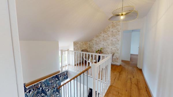 Longère Sermoise Sur Loire 8 pièce(s) 223 m2