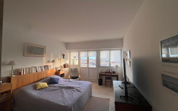 Appartement à vendre    5 pièces •  La Rochelle
