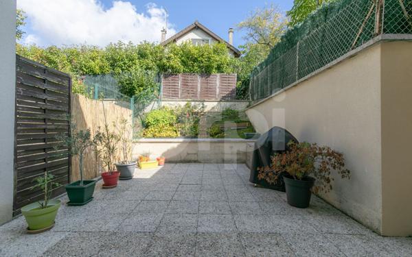 Maison à vendre    4 pièces • 74,17 m2 Noisy-le-Grand