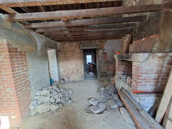 Maison de ville à vendre à Bousignies-sur-Roc dans le Nord (59149), ref : 2200