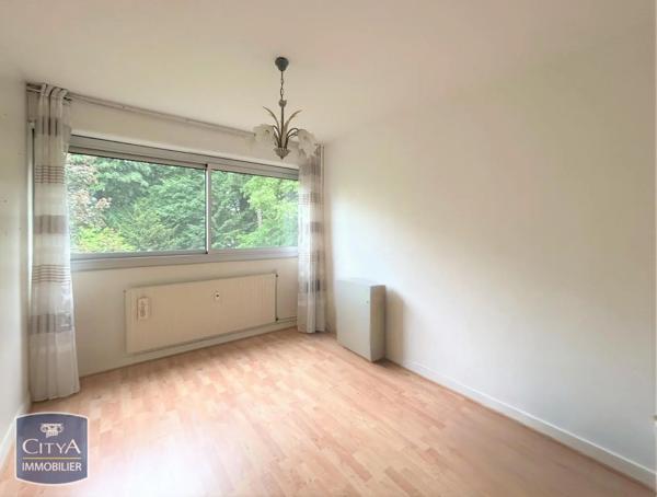 Appartement à vendre 5 pièces 102.05m² Charnay-lès-Mâcon (71850)