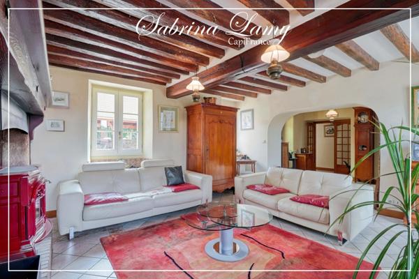 ✨ À Vendre : Élégante Propriété de Prestige en Pierre Meulière - 214 m² sur 2508 m² de Terrain - 5 chambres✨