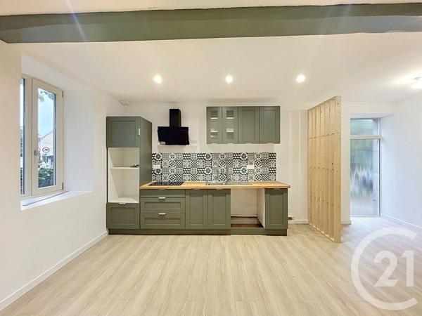 Maison à vendre  4 pièces - 95 m 2   JENZAT  - 03