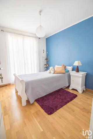 Maison traditionnelle 6 pièces de 148 m² à Villenoy (77124)