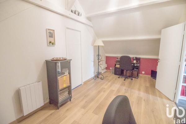 Maison traditionnelle 6 pièces de 148 m² à Villenoy (77124)