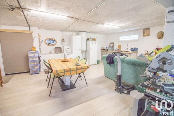 Maison traditionnelle 6 pièces de 148 m² à Villenoy (77124)