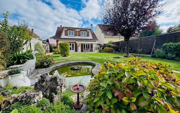 Maison à vendre    7 pièces • 158,16 m2 Chelles