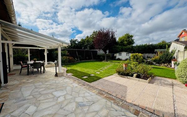 Maison à vendre    7 pièces • 158,16 m2 Chelles