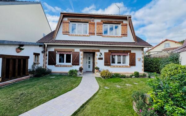 Maison à vendre    7 pièces • 158,16 m2 Chelles