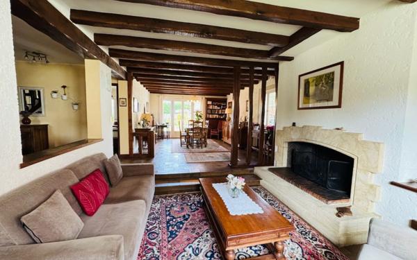 Maison à vendre    7 pièces • 158,16 m2 Chelles