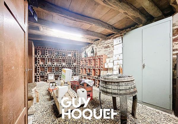 Maison en Pierre 3 Chs + Garage + Cave et Terrain de 379 m² - 71960 BERZE LA VILLE