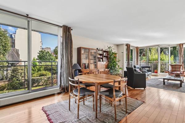 Appartement familial 5P face au Parc des Couronnes à Bécon