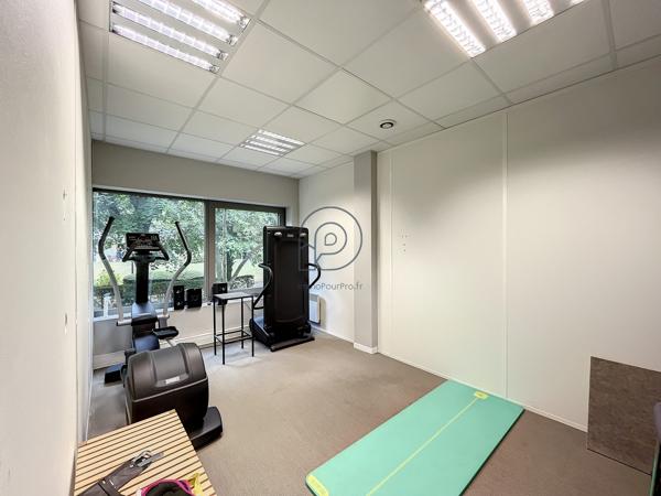 Grands boulevards, proximité de Lille : bureaux en rdc à vendre ! Coup de coeur de l'agence