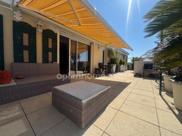 Appartement 5/5 étage, vue panoramique, 93 m2 et garage, TOULON EST