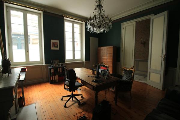 Maison Bourgeoise d'Exception avec Jardin Privé – Un Trésor Caché au Cœur de Libourne