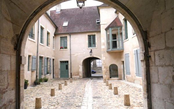 Appartement à vendre    3 pièces • 70 m2 La Charité-sur-Loire