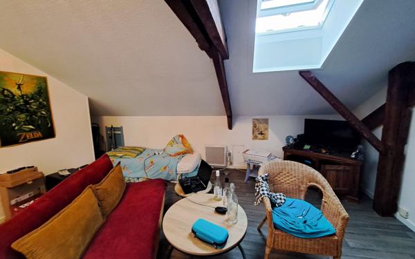 Immeuble à vendre    9 pièces • 209,84 m2 Limoges