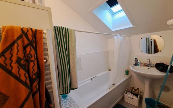 Immeuble à vendre    9 pièces • 209,84 m2 Limoges