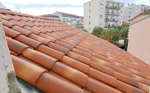 Immeuble à vendre    9 pièces • 209,84 m2 Limoges