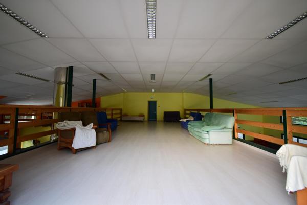 Pavillon de chasse de 600m² avec salle de réception de 218m²