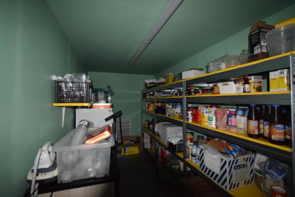 Pavillon de chasse de 600m² avec salle de réception de 218m²