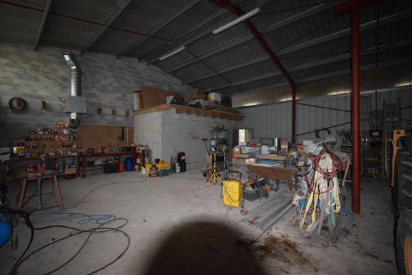 Pavillon de chasse de 600m² avec salle de réception de 218m²