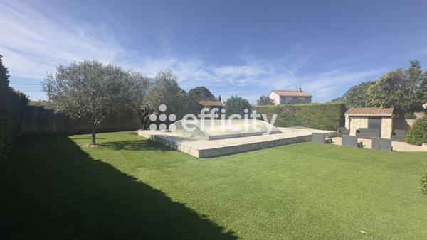 Maison
         4 pièces
        - 95 m² 250 000 € *