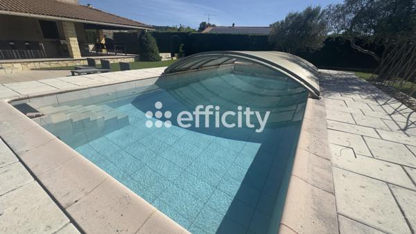Maison
         4 pièces
        - 95 m² 250 000 € *