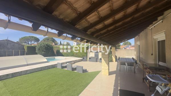 Maison
         4 pièces
        - 95 m² 250 000 € *