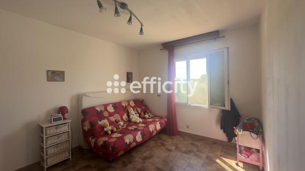 Maison
         4 pièces
        - 95 m² 250 000 € *
