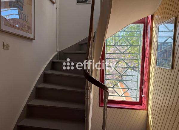 Maison 7 pièces - 163 m²