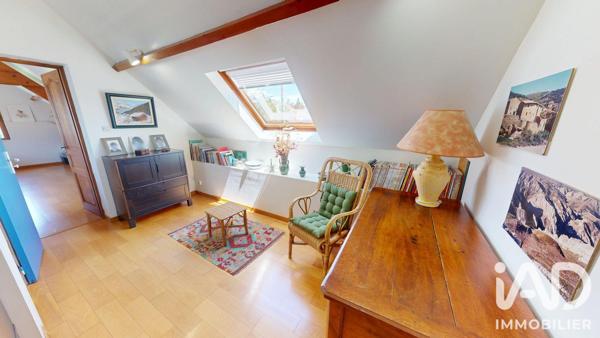 Maison à vendre 7 pièces 190 m² Vaux-le-Pénil