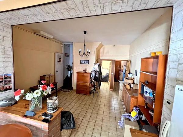Vente                                                      Maison
                        
                     6 pièces                      100 m2                     à Seclin