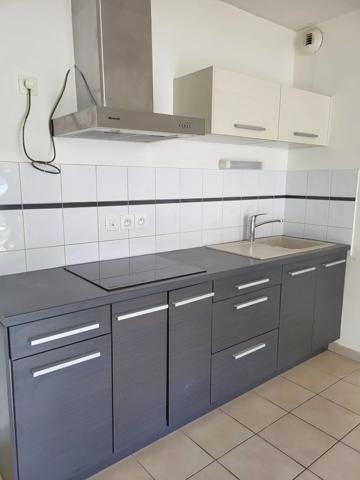 Vente                                                      Appartement
                        
                     2 pièces                      43 m2                     à Pessac