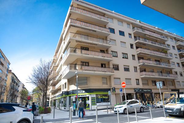 3 PIÈCES - A RENOVER - FORT POTENTIEL