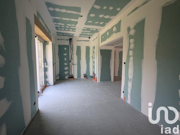 Maison à vendre 6 pièces 202 m² Saint-Gorgon